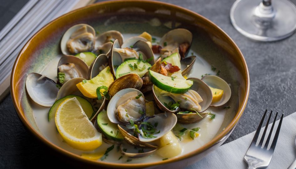 Sauteed Clam & Zucchini w/ Cream White Wine Sauce